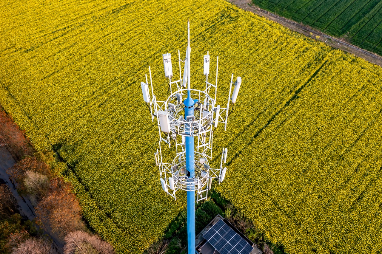 Cutting-Edge Infrastructure with Global Connectivity